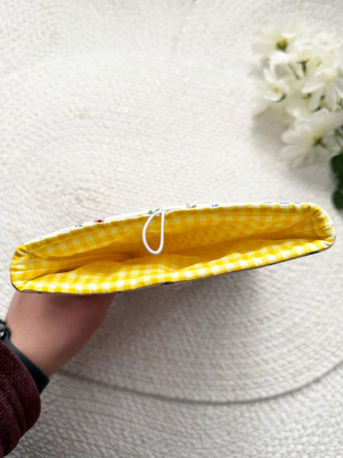 Mini Wildflower Floral Padded Book Sleeve