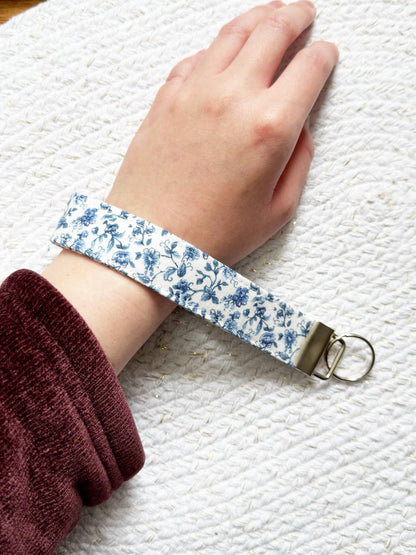 Blue Floral On Cream Key Fob